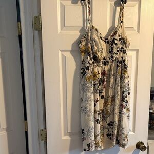 Torrid size 2 Floral Print Dress with Spaghetti Straps and pockets